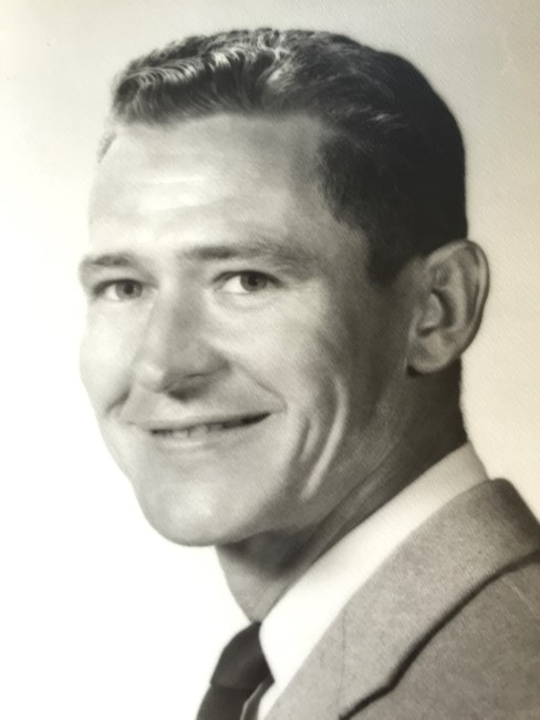 Obituary of Kenneth Maurice Bradford