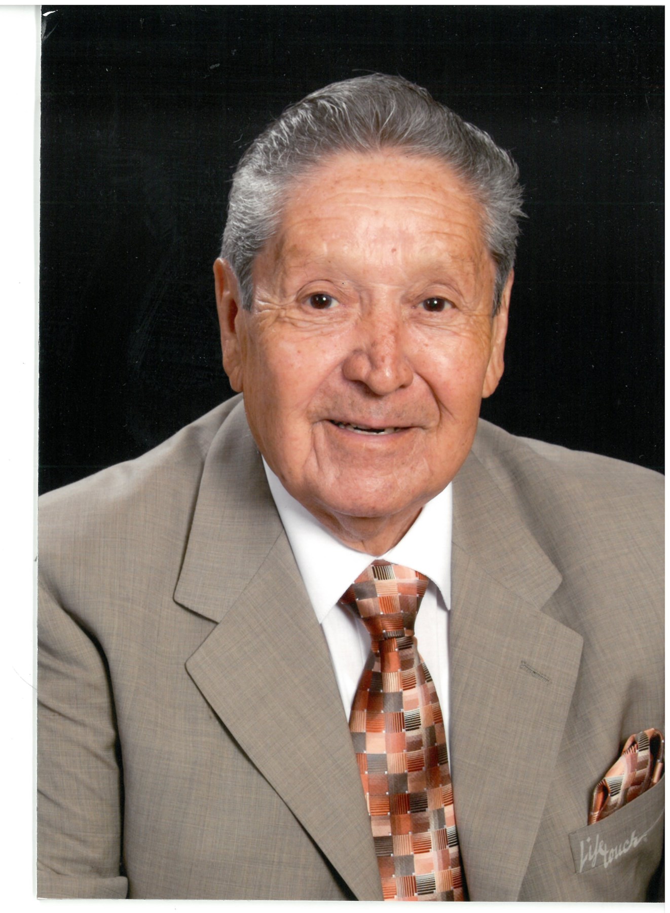 Obituary of Daniel Vasquez Traspeña