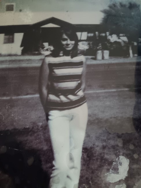 Obituary of Edith Bernice McCartney