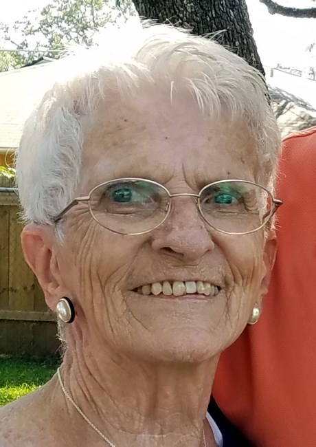 Obituary of Colleen H. Lynch