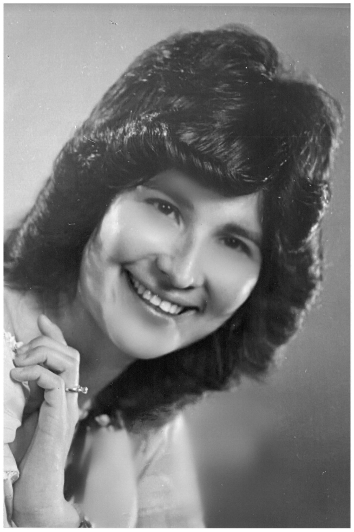 Obituary of Shirley C. Laguna