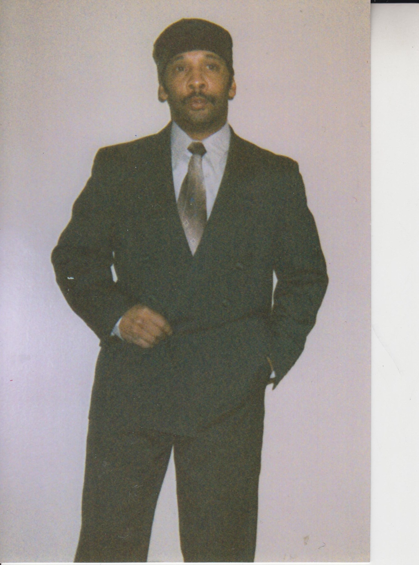 Obituary of Walter "Lucky" Hazell