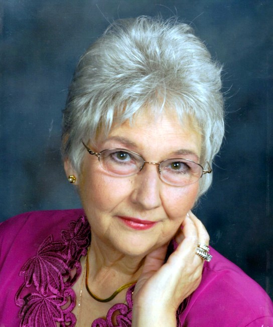 Obituary of Mary  "Linda' Wilson Gadomski