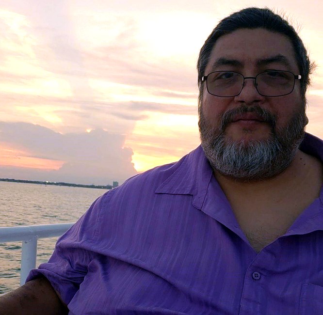 Obituary of Carlos Eduardo Munoz
