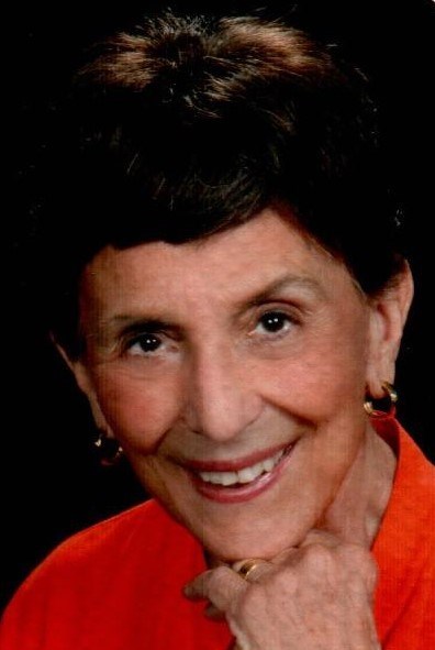 Obituary of Dolores Marjorie Grollman