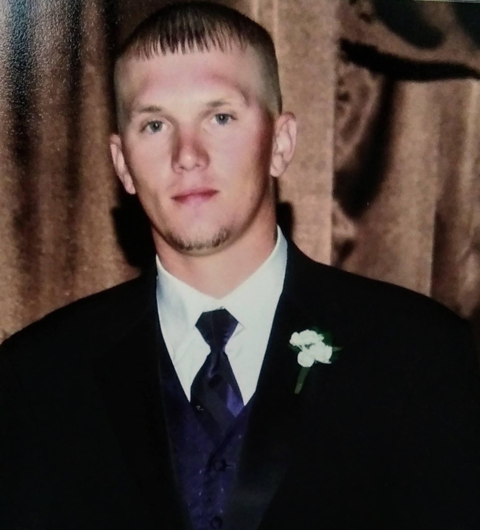 Obituary of Charles Logue Jr.