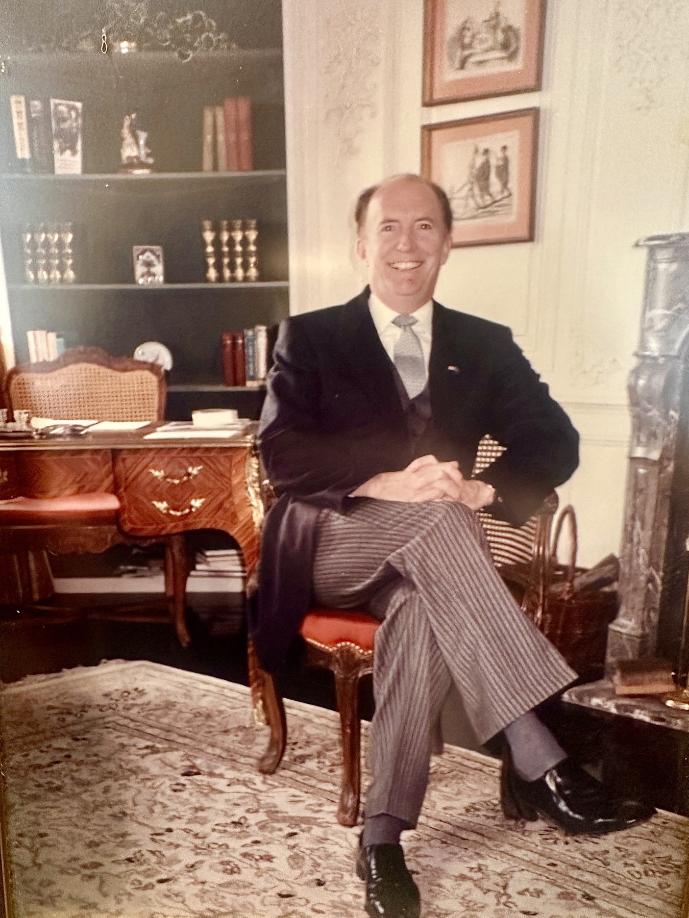 Obituary of Robert Edwards Hunter