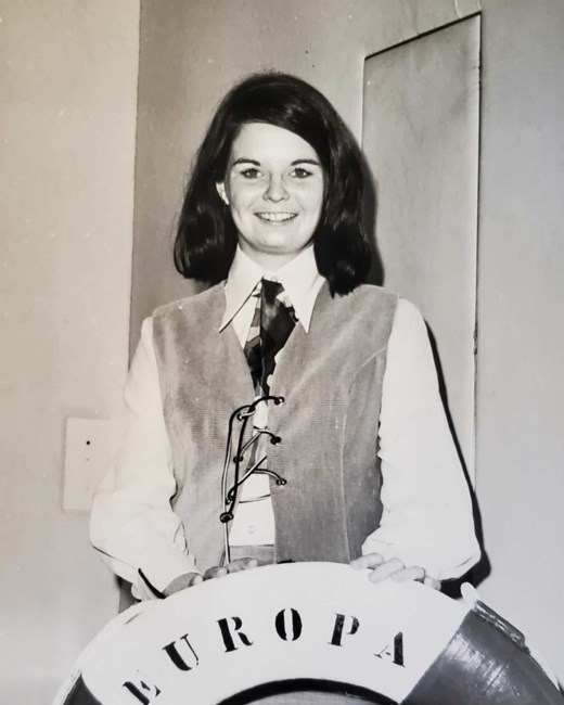 Obituary of Phyllis Moir