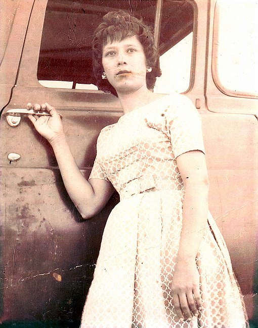 Obituary of Lina Mercedes Herrera