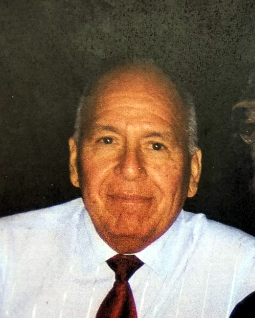Obituary of Francisco Salazar