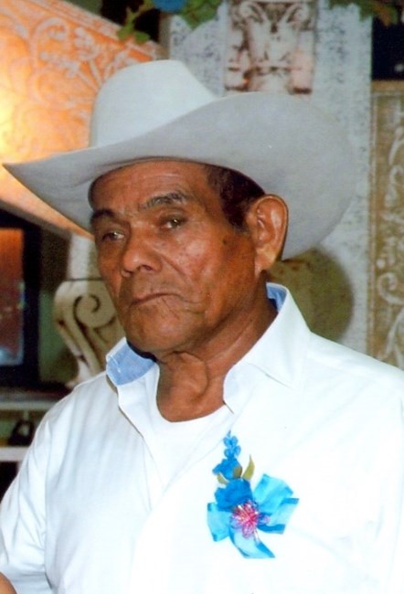 Obituary of Roberto Carreon Garcia Sr.