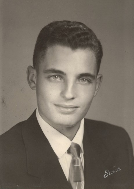 Obituario de Edward Joseph Diaz