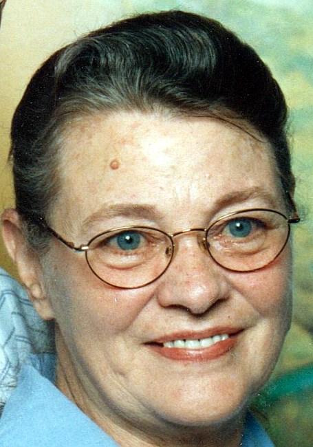Obituary of Evelyn J Kay