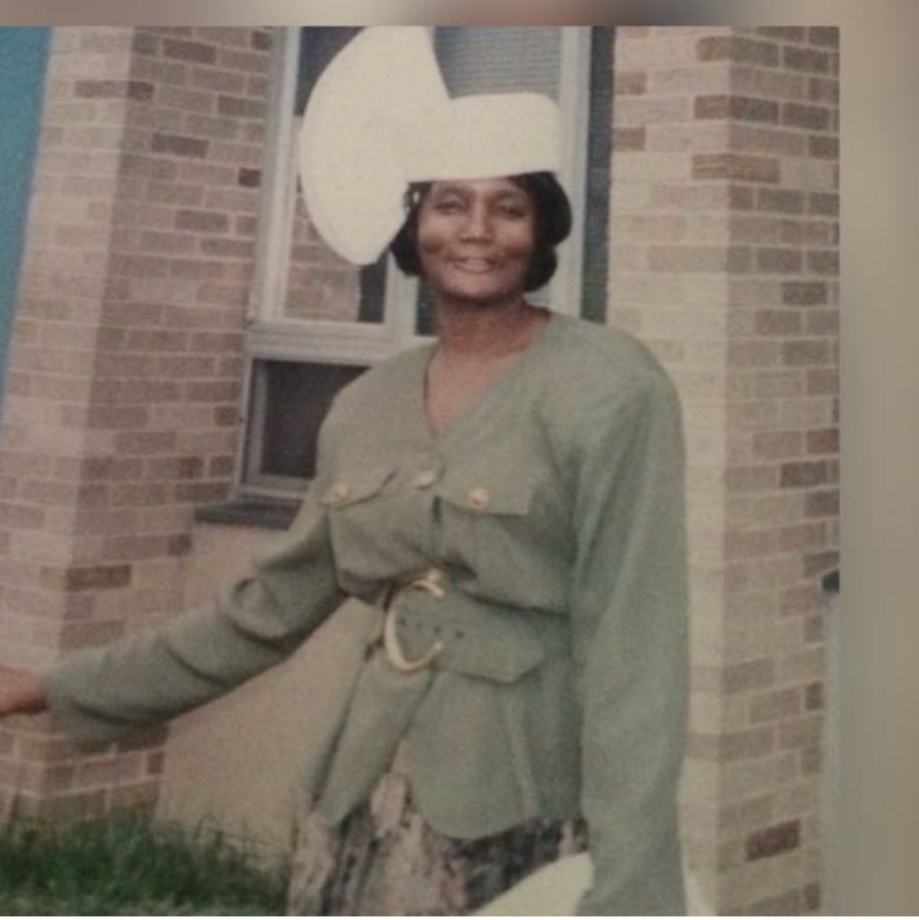 Obituary of Beverly Hunter