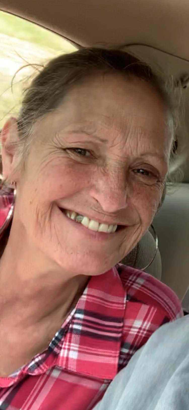 Obituary of Lynne Marie St. Pierre