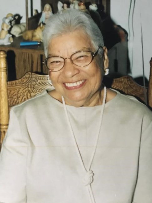 Obituario de Lucina G. Alvarado