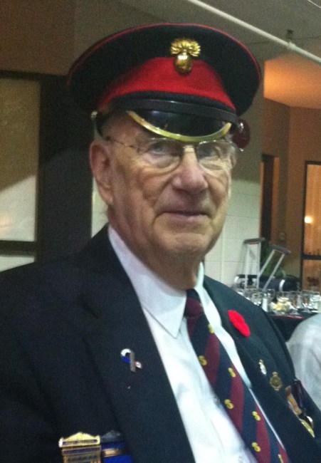 Obituary of Derek Mills