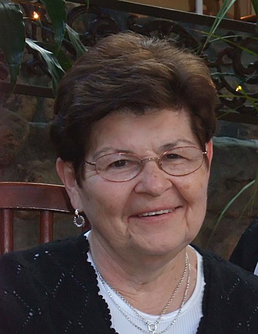 Obituary of Gloria Margaret Szadiak