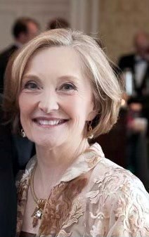 Obituary of Carolyn Maxwell Perry