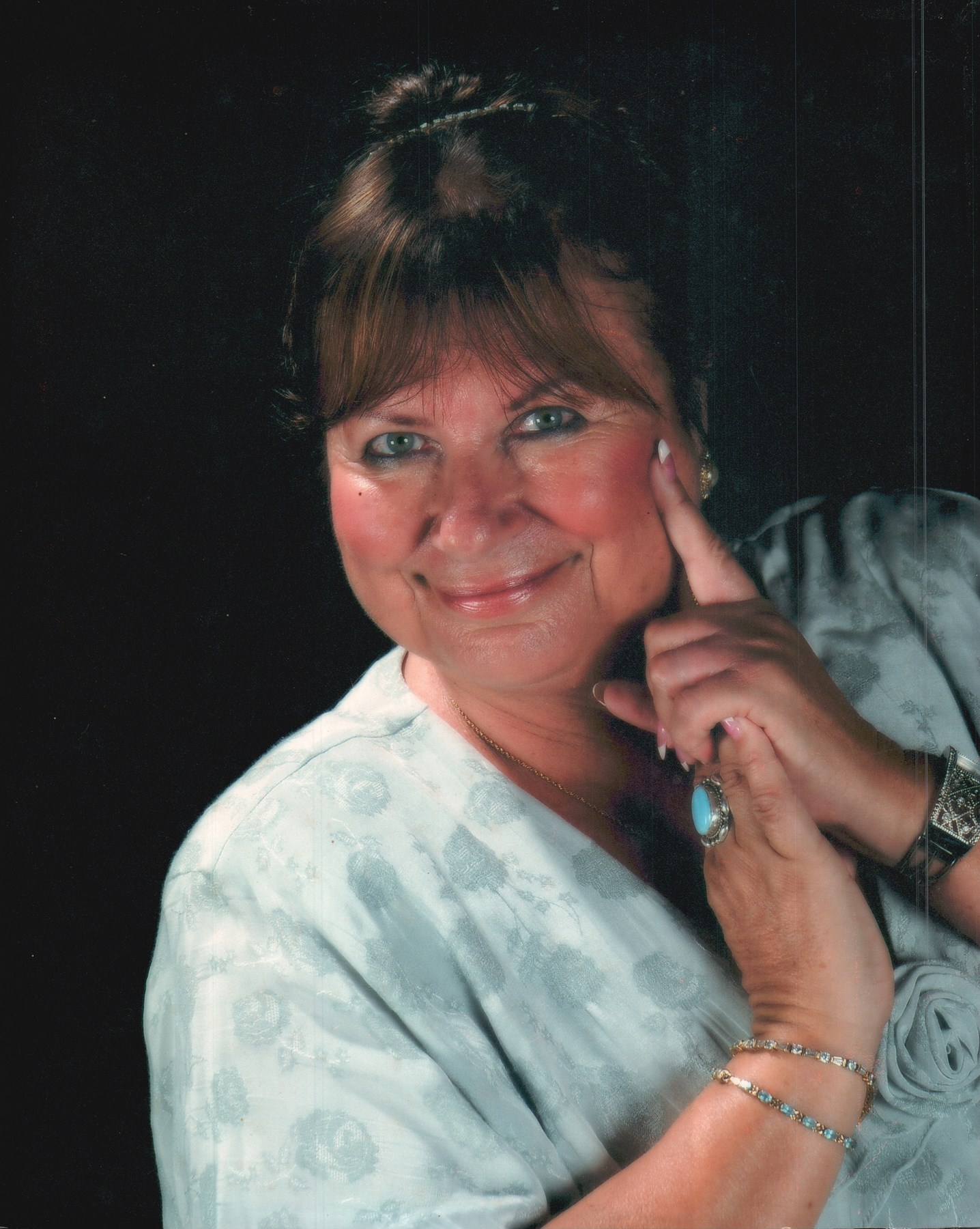 Obituary of Helen Farrell