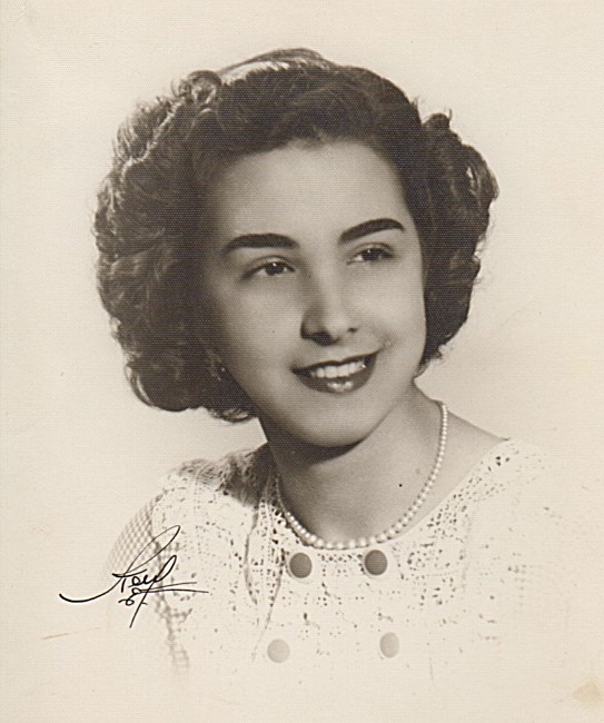 Obituary of Dominga H Lopez