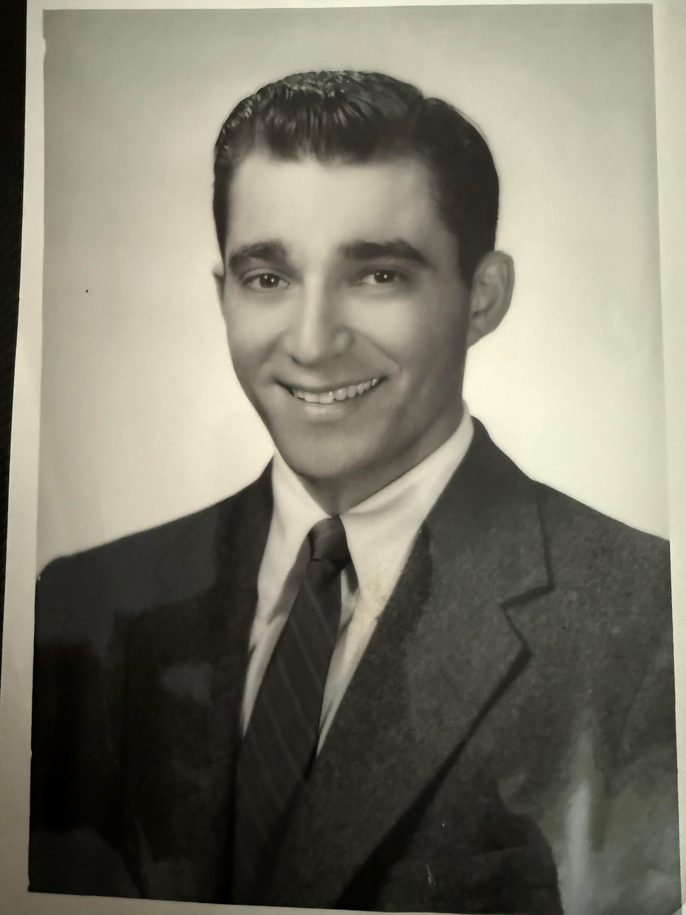 Obituary of Dr. Martin Jerome Saklad