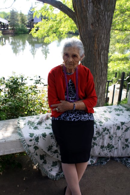 Obituary of Margarita Calderon