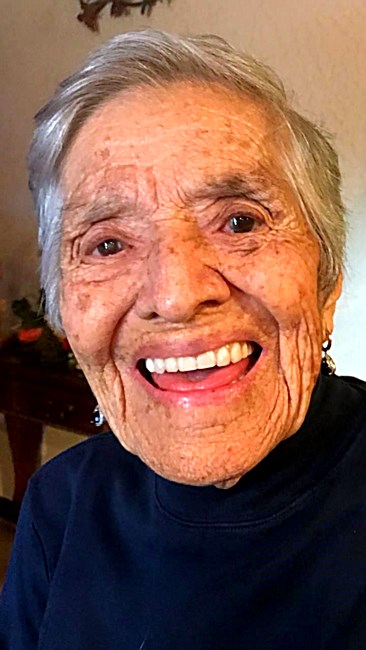 Obituary of Aurora Dominguez Martinez