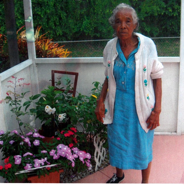 Obituary of Sylvia P. Mache