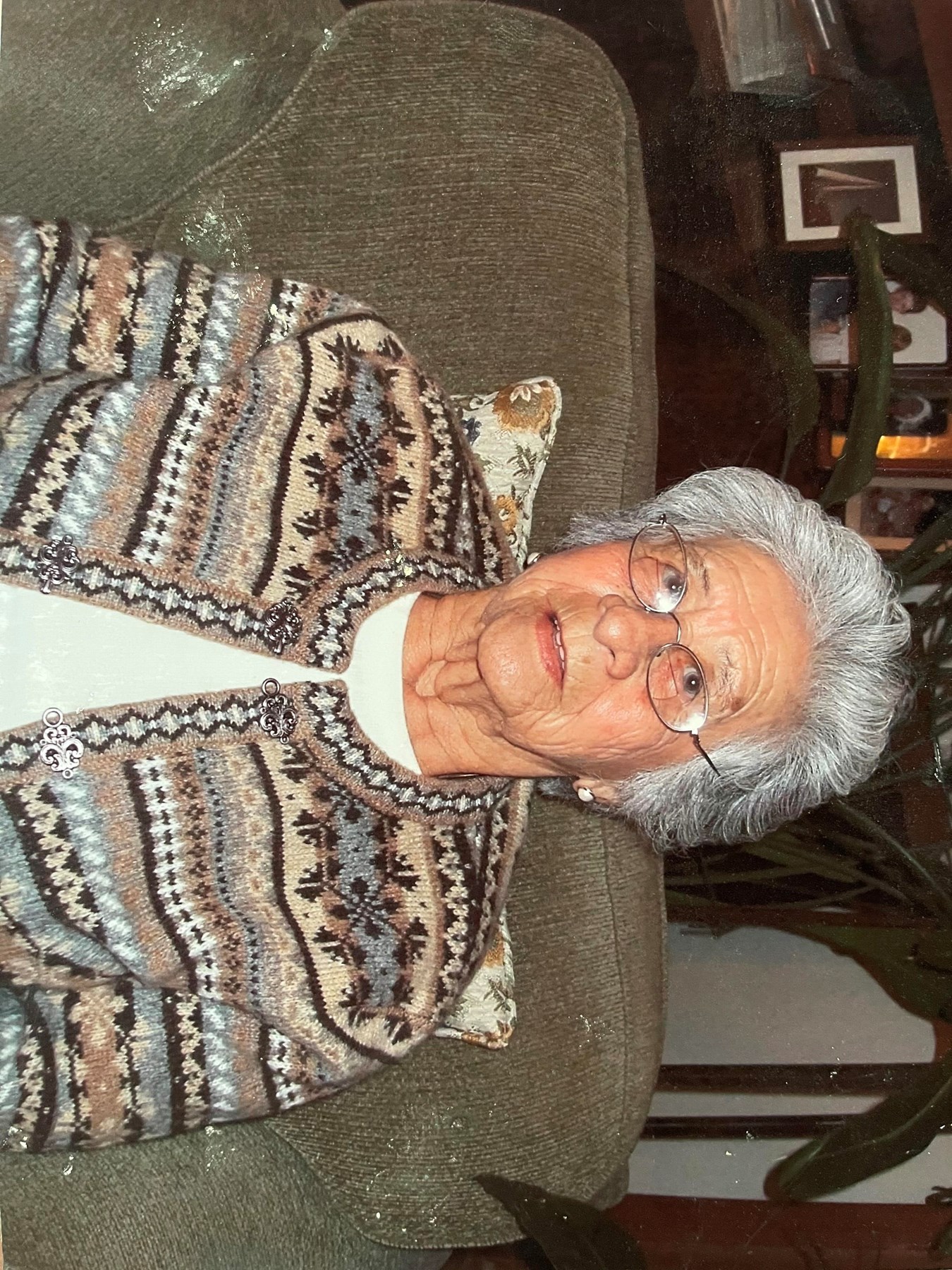 Obituary of Maria Emma Lopez