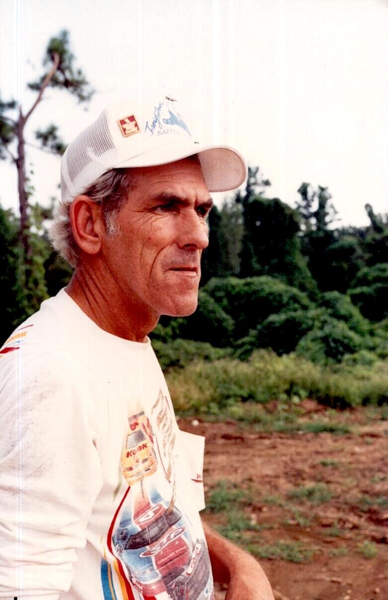 Obituario de Walter Burl Harville