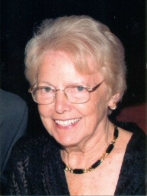 Obituary of Mme Simone Nadeau Vincent