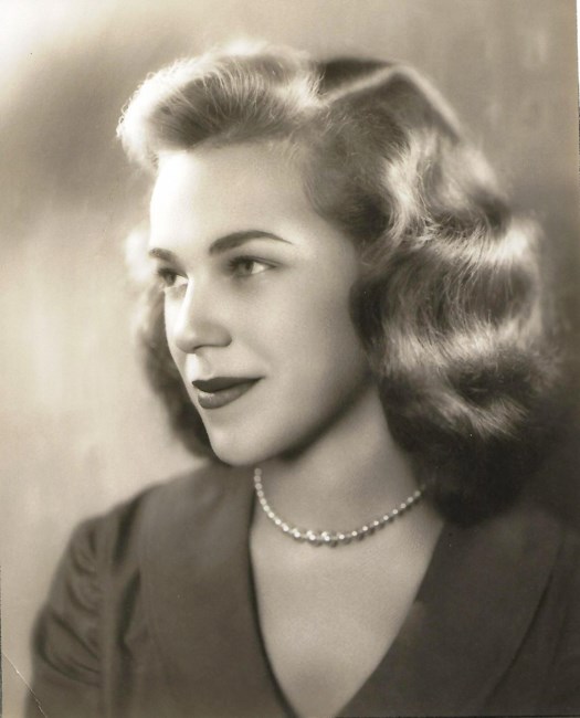 Obituary of Magda Helene Lovell