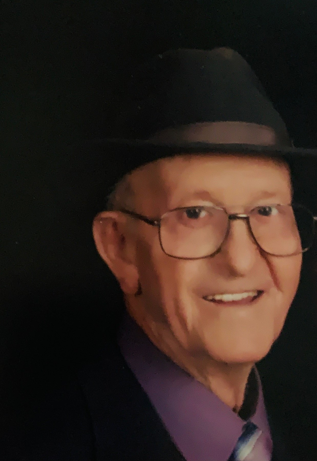 Obituary of Gilbert Howard Holt