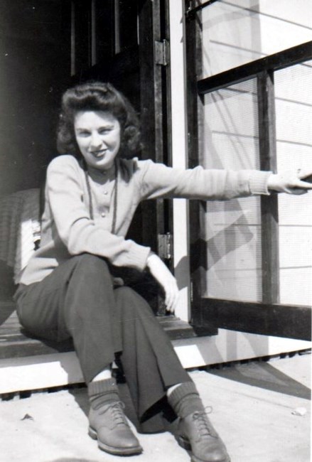 Obituary of Marguerite L Sinclair