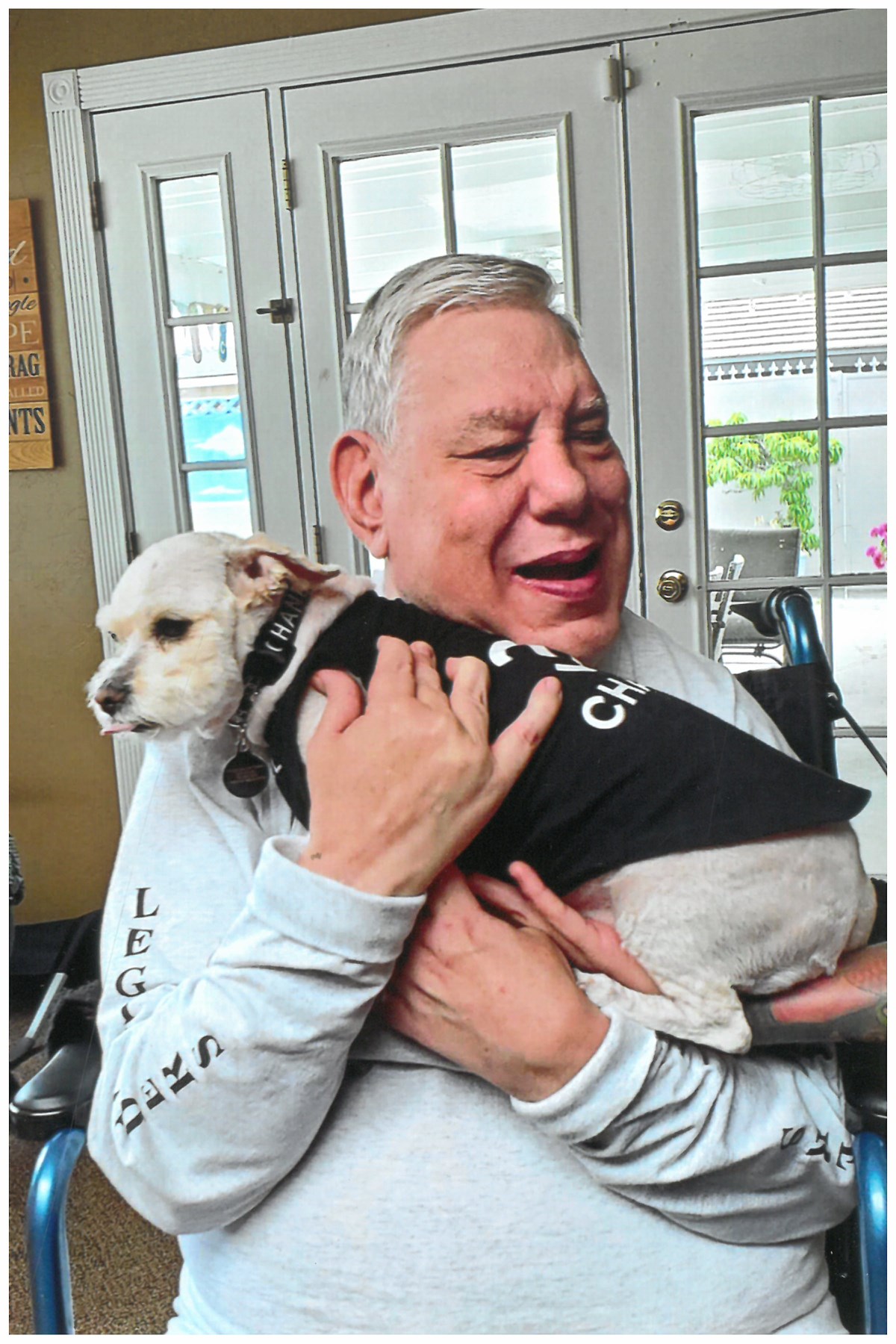 Obituario de Warren John Rovegno