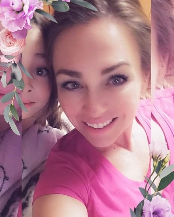 Obituary of Danielle Nicole Barton