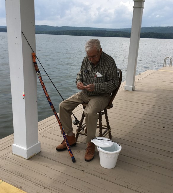 Avis de décès de James Terry Stewart