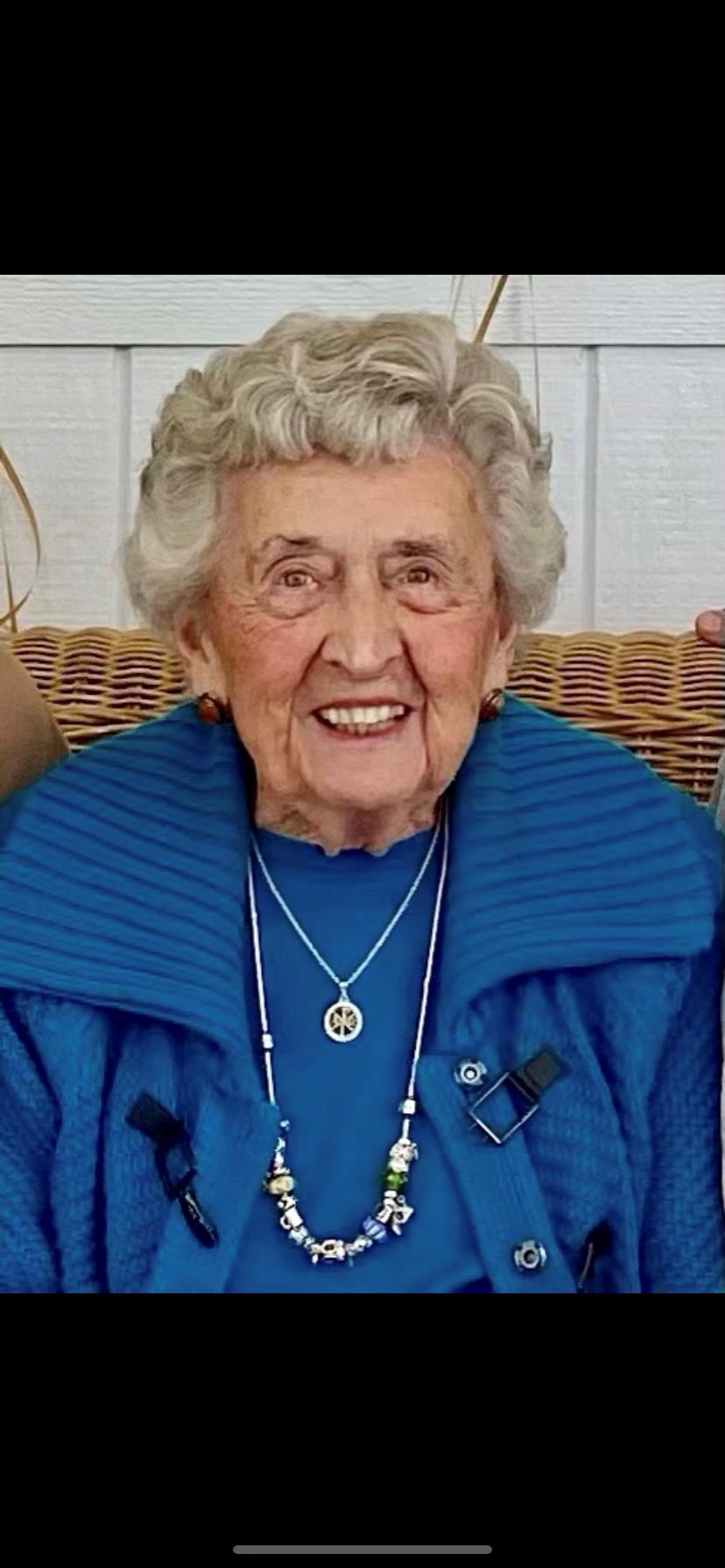 Obituary of Lucy Irene Tracz