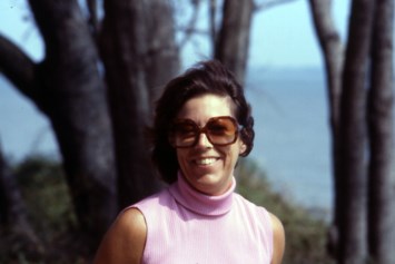 Obituary of Elizabeth Janet Mealey