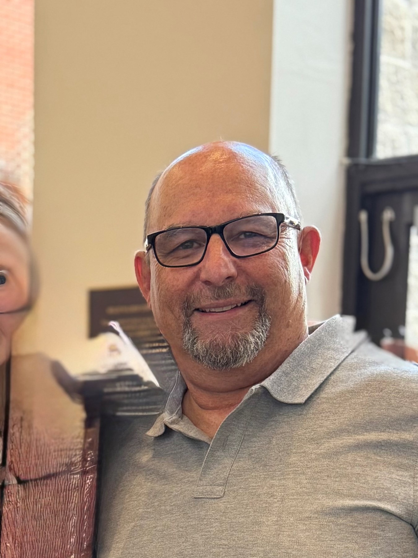 Avis de décès de John Veeser