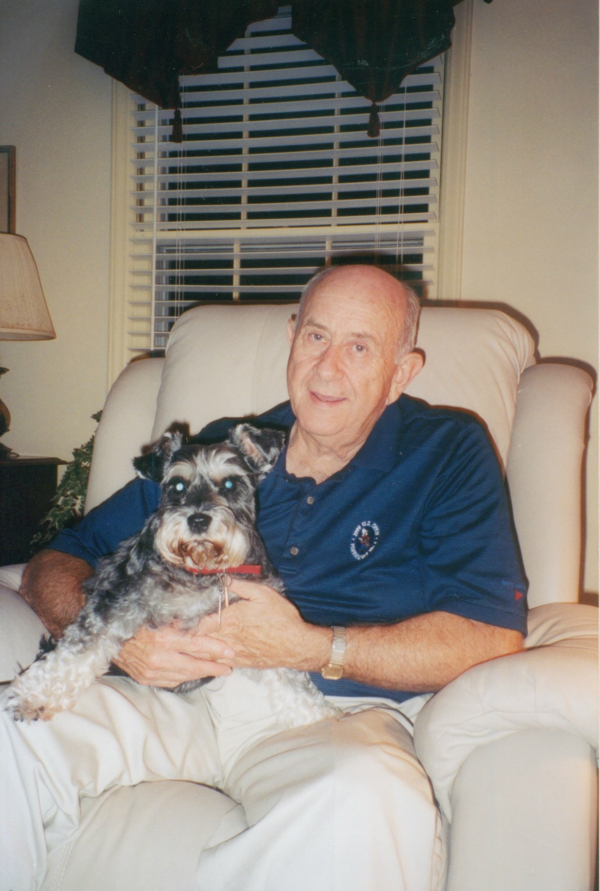 Frank Hooper Obituary