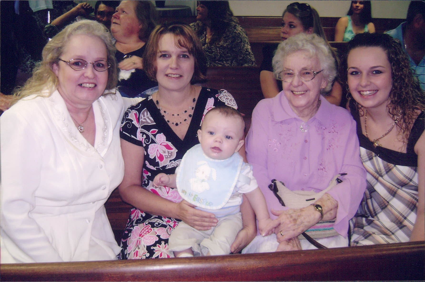 Obituary of Helen Sanders Powell