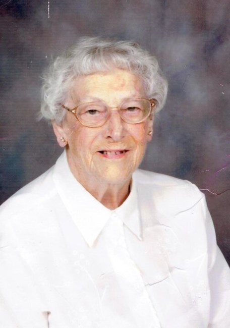 Obituario de Marjorie Agatha Charlton