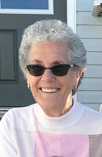 Obituario de Mary Ellen Campbell