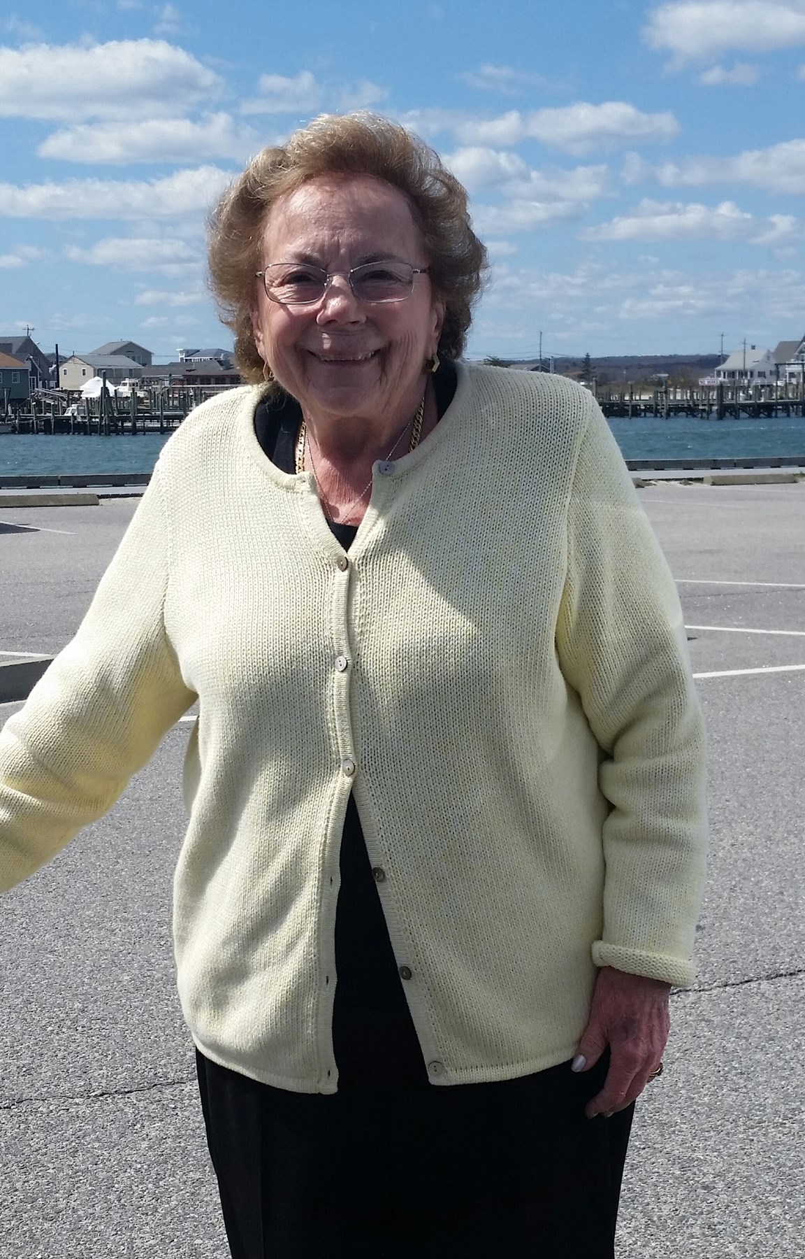 Obituary of Flora Mae Weiss