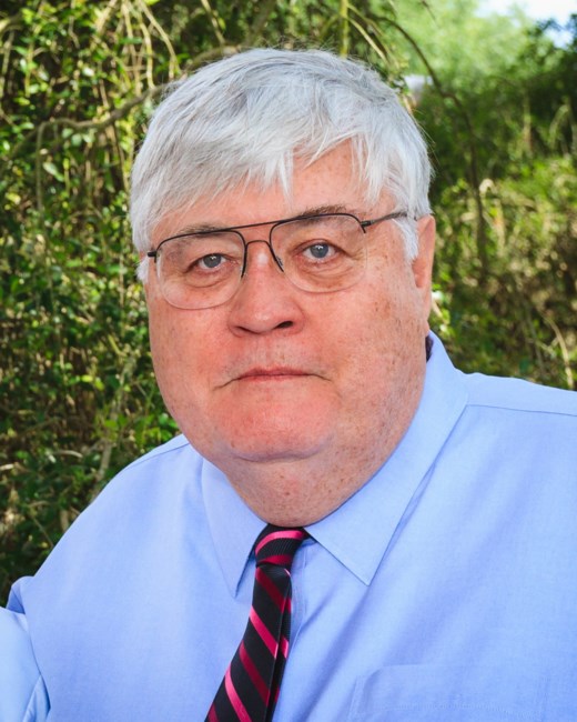 Obituary of Robert "Tom" Roberts