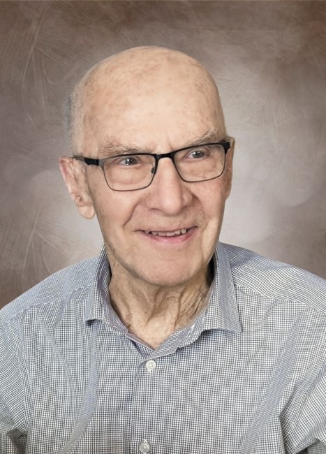 Obituary of Raymond Mei