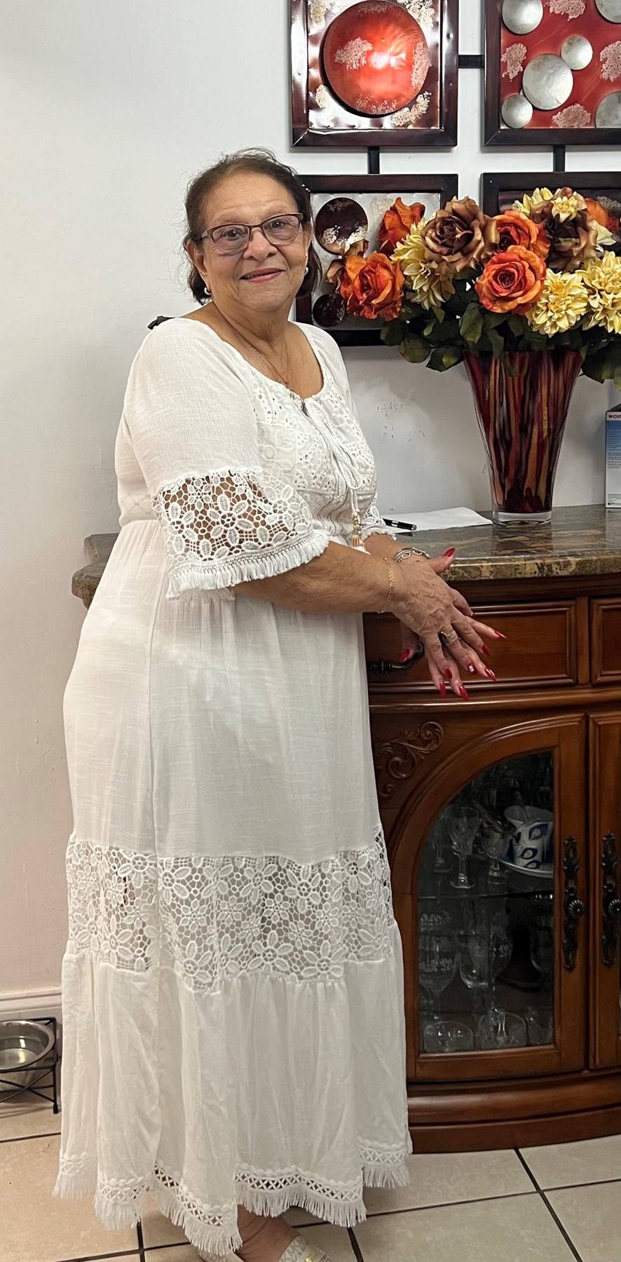 Obituary of Angeles Hernandez