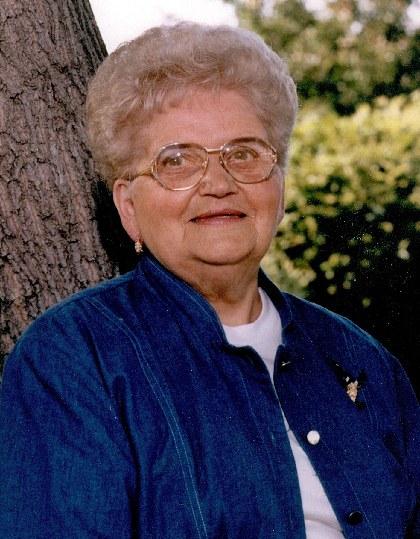 Obituary of Ethel McDavid
